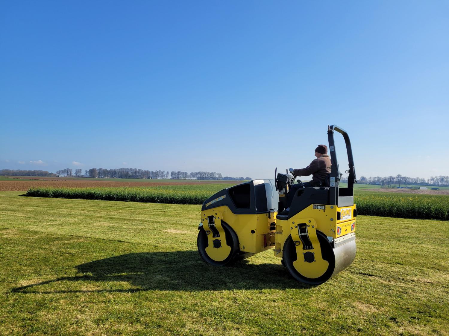 Le jour de l'entretien du terrain
